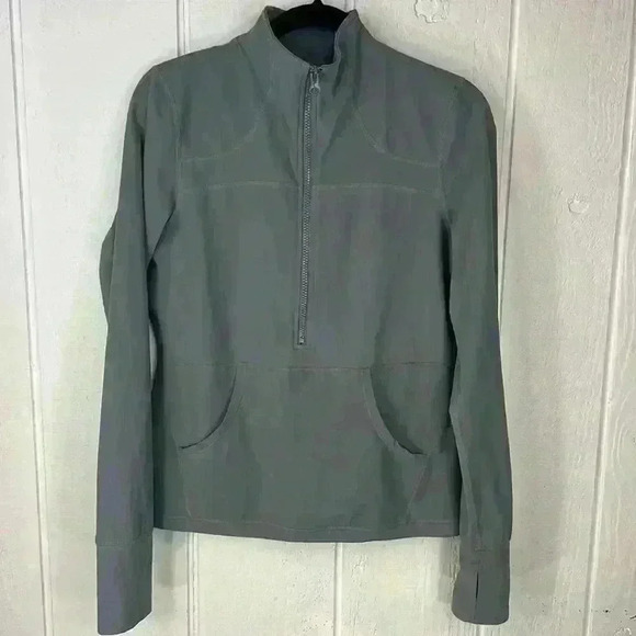 ZYIA Tops - Zyia Active Women’s Size Large Silver Slate Gray Half Zip with Thumb Holes